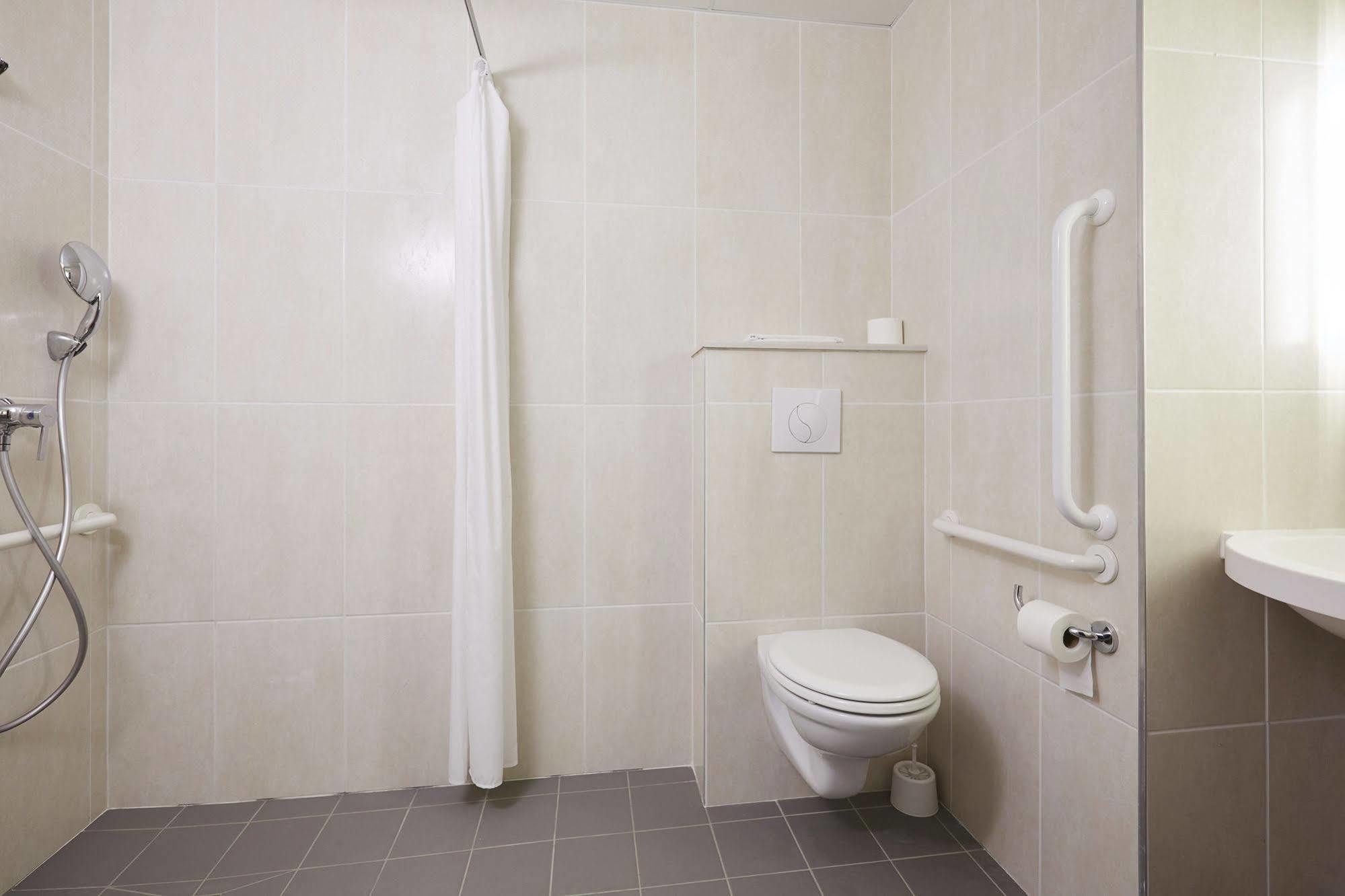 B&B Hotel Grenoble Centre Alpexpo المظهر الخارجي الصورة